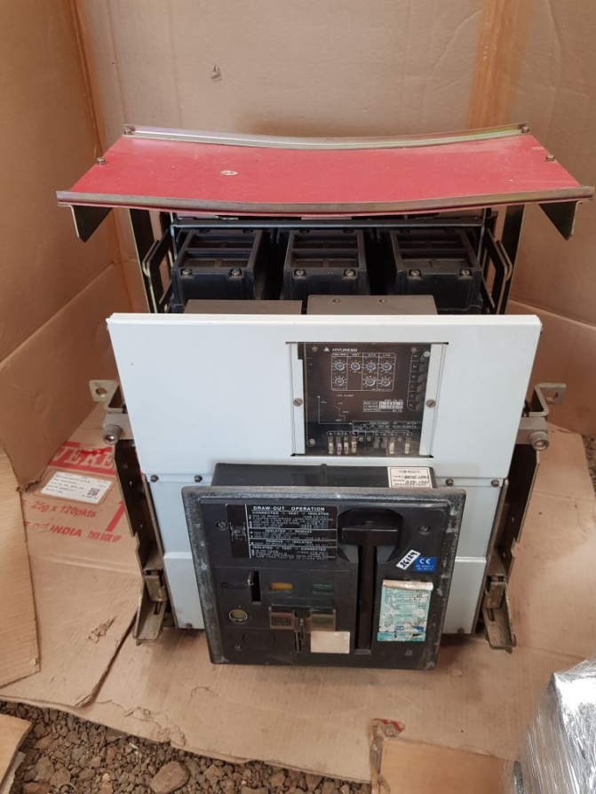 HAT 25 Air Circuit Breaker