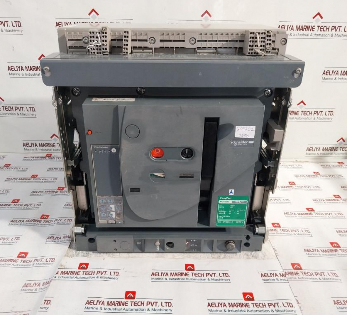 MVS32N Circuit Breaker 