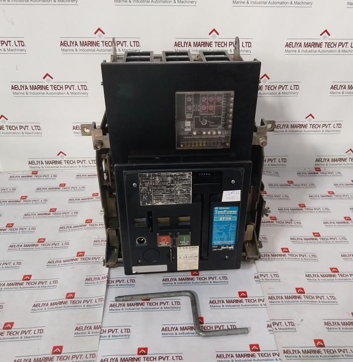 AT06 Over-current Trip Air Circuit Breaker